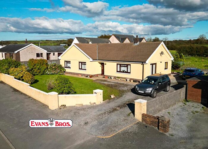 4 Bedroom Bungalow For Sale In Trelech, SA33