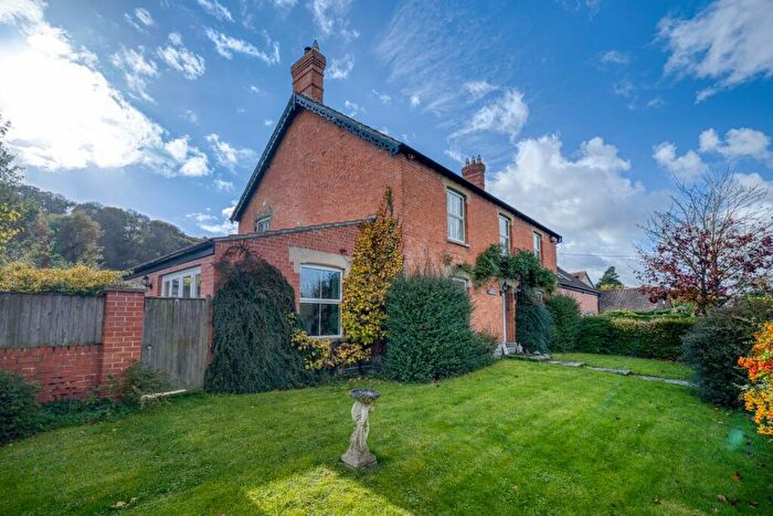 6 Bedroom Detached House For Sale In Rural Hamlet Between Glastonbury And Castle Cary, BA6