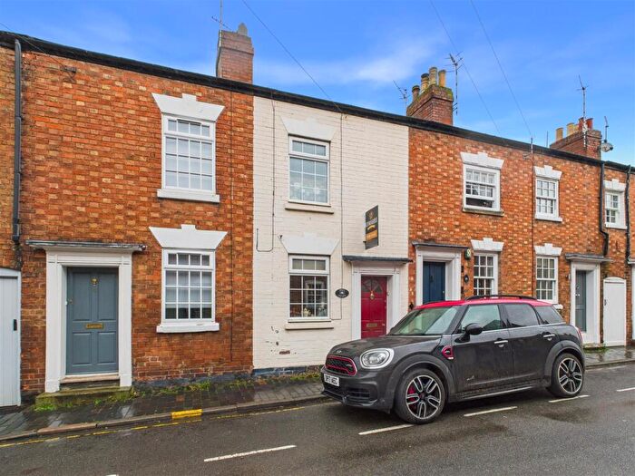 2 Bedroom Terraced House For Sale In Great William Street, Stratford-Upon-Avon, CV37