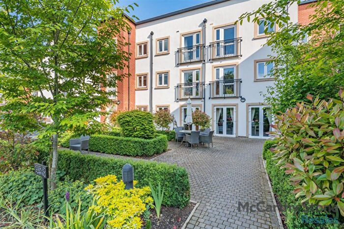 2 Bedroom Flat For Sale In Brindley Gardens, Bilbrook, Wolverhampton, WV8