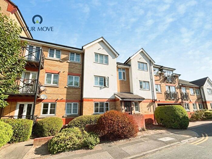 2 Bedroom Flat To Rent In Charles Street, Greenhithe, Kent, DA9