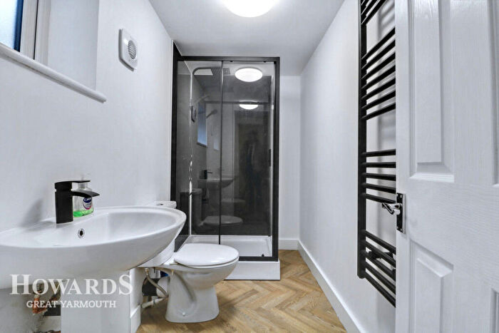 3 Bedroom Terraced House For Sale In St Peters Road, Great Yarmouth, NR30