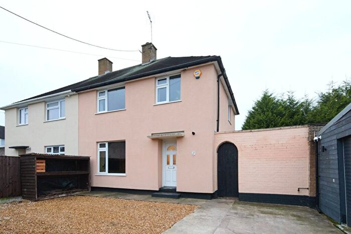 3 Bedroom Semi Detached House To Rent In Sturgeon Avenue, Nottingham, Nottinghamshire, NG11