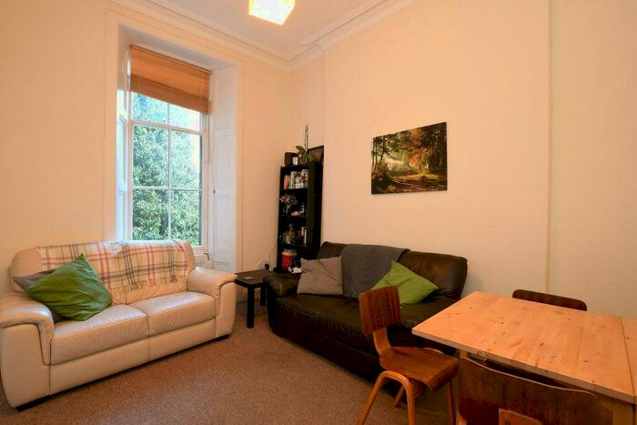 4 Bedroom Flat To Rent In L &#; Forrest Road, Edinburgh, EH1