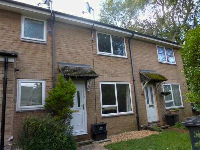 2 Bedroom Property To Rent In Knowlands, Highworth, Swindon, SN6