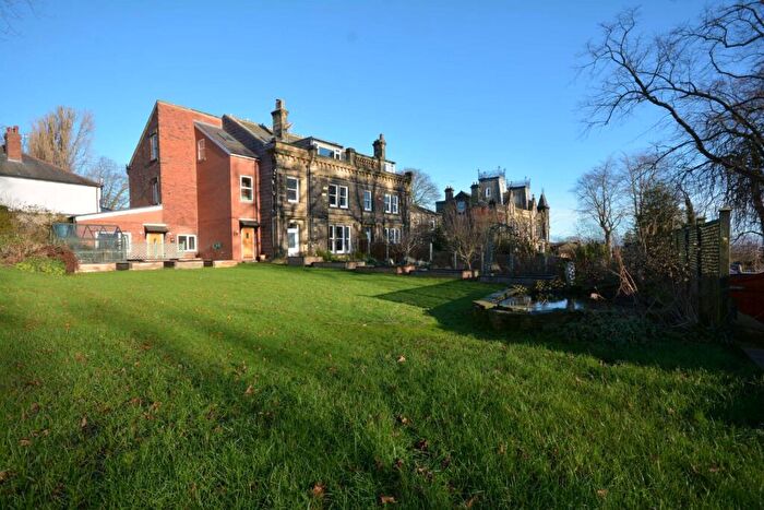 7 Bedroom Terraced House For Sale In The Towers, Leeds, LS12