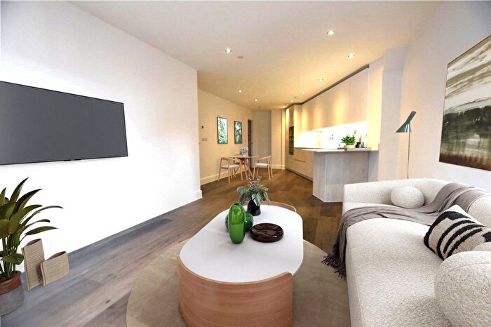 2 Bedroom Flat For Sale In Eldon Park, South Norwood, SE25