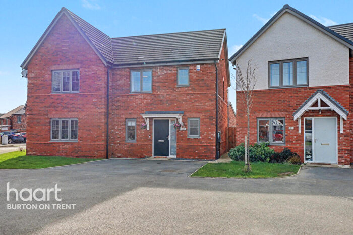 3 Bedroom Semi Detached House For Sale In Moonstone Way, Swadlincote, DE11