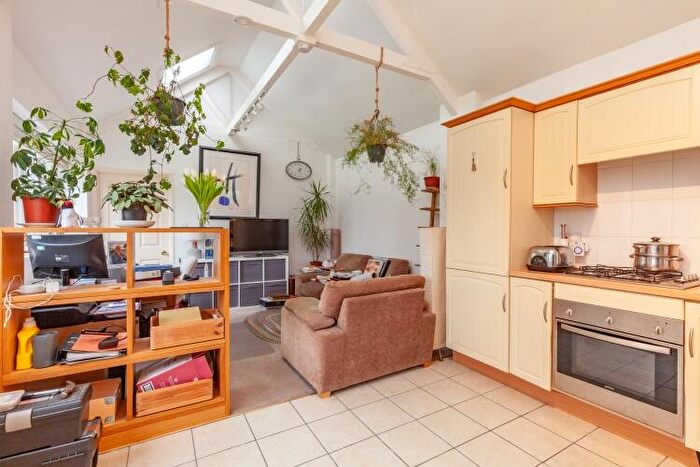 1 Bedroom Cottage To Rent In Chadlington Road, Oxford, OX2