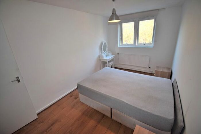 1 Bedroom Flat To Rent In Crowfield House, Highbury New Park, London, N5