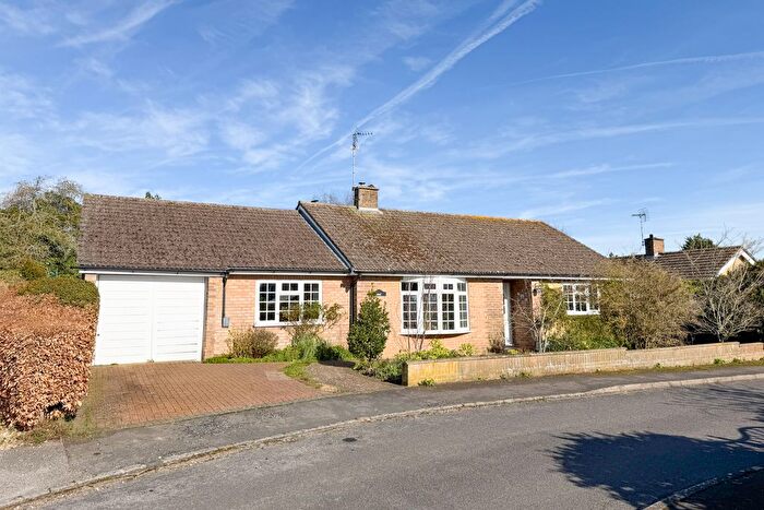 3 Bedroom Detached Bungalow For Sale In Old Plough Close, Chearsley, Aylesbury, HP18