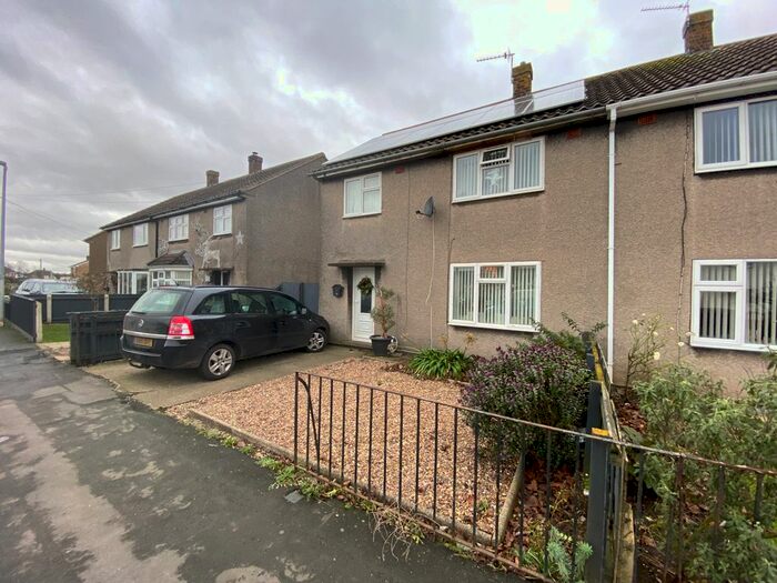 3 Bedroom Semi-Detached House To Rent In Worsley Road, Immingham, DN40