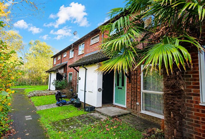 2 Bedroom Terraced House To Rent In Harvester Way, Lymington, SO41