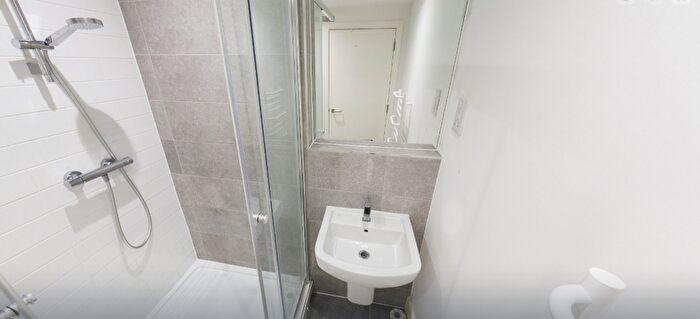 2 Bedroom Apartment To Rent In Carver Street, Birmingham, B1