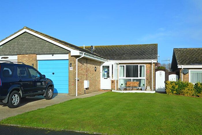 2 Bedroom Semi-Detached Bungalow For Sale In Close To Local Amenities * Shanklin, PO37