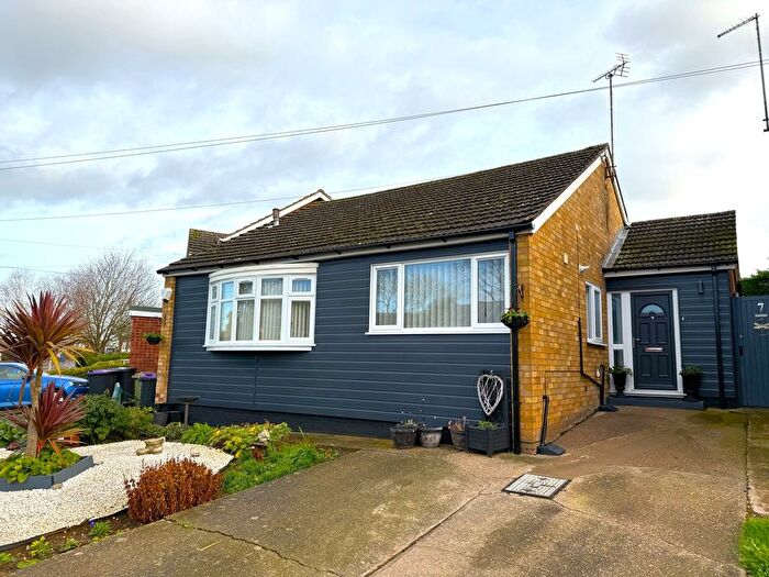 3 Bedroom Detached Bungalow For Sale In Ashtree Avenue, Nettleham, LN2