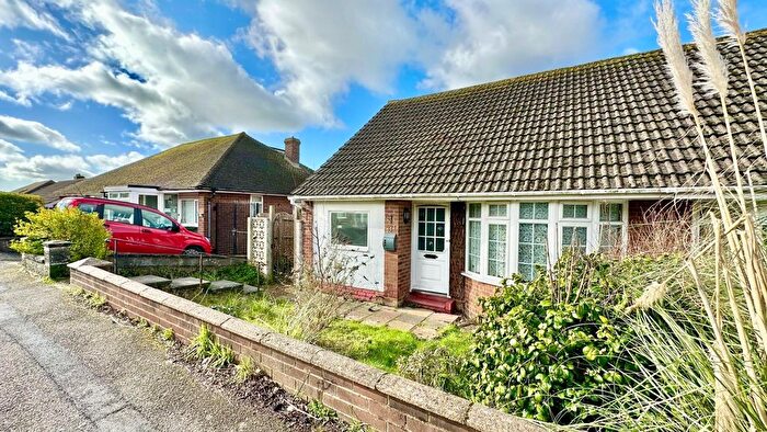 2 Bedroom Semi-detached Bungalow For Sale In Park View, Hastings, TN34