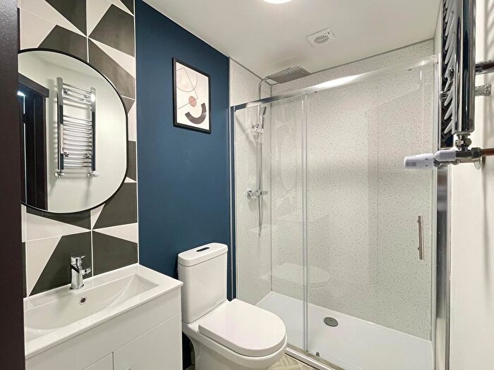 1 Bedroom Studio To Rent In Clarendon Road, Luton, Bedfordshire, LU2