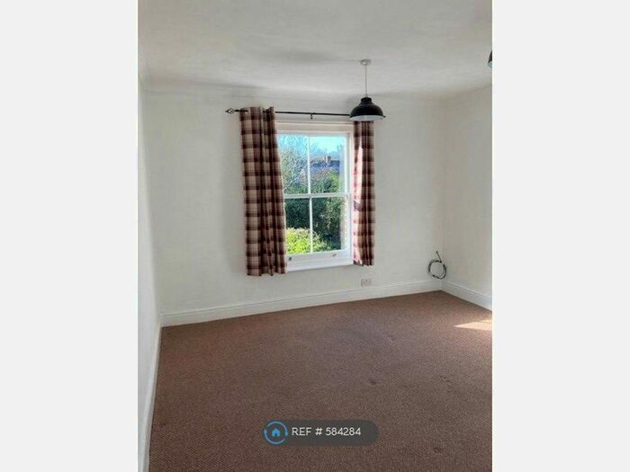 Studio To Rent In Normandy Street, Alton, GU34