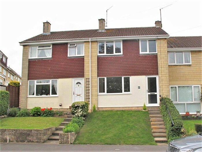 3 Bedroom Terraced House To Rent In Hillcrest Drive, Bath, BA2