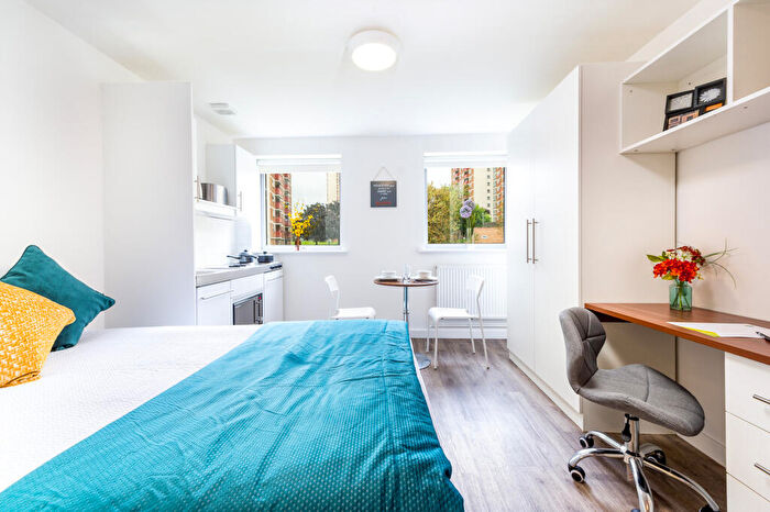 Studio To Rent In Premium Studio, Park House, Luton, LU1