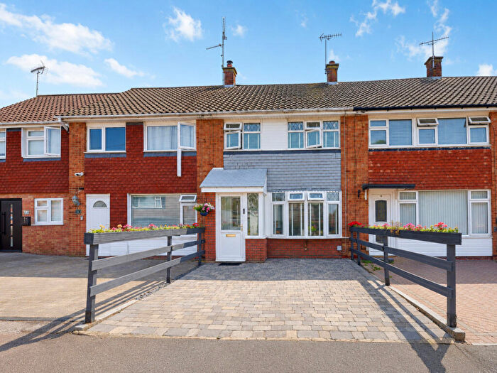 3 Bedroom Terraced House For Sale In Banyard Way, Rochford, SS4