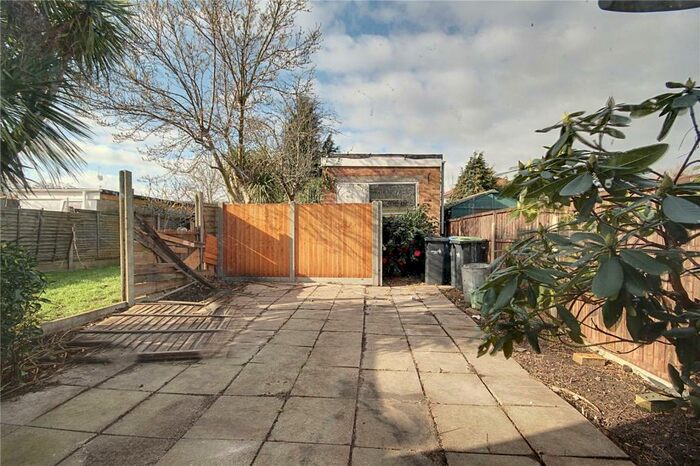 3 Bedroom Terraced House To Rent In Leyland Avenue, Enfield, EN3