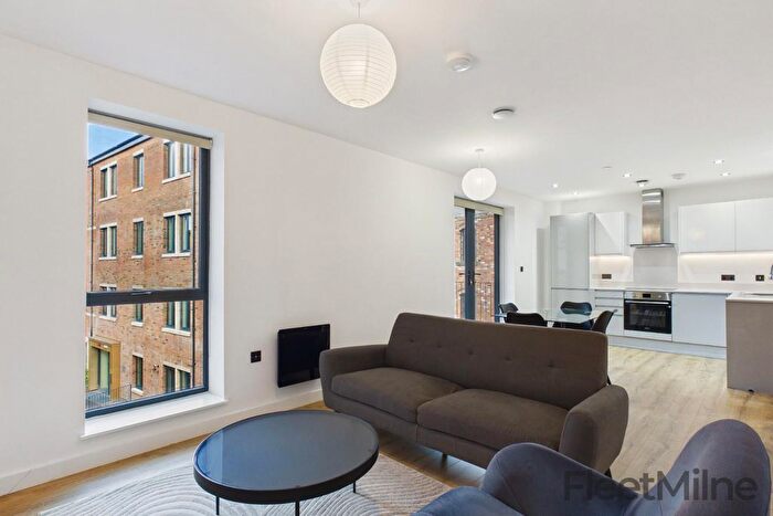 2 Bedroom Flat To Rent In Scholars Quarter, Legge Lane, Birmingham, B1