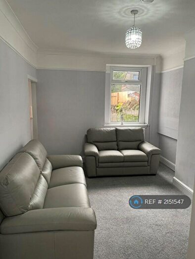 4 Bedroom Terraced House To Rent In Treharris Street, Cardiff, CF24