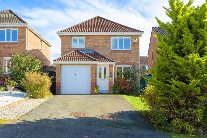 3 Bedroom Detached House For Sale In Dover Heights, Dunfermline, KY11