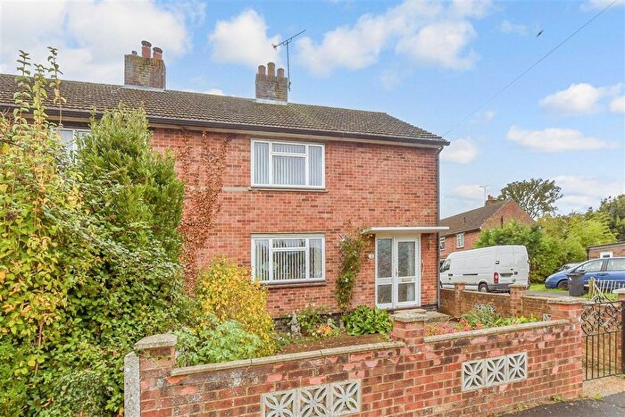 3 Bedroom Semi-Detached House For Sale In Shrubcote, Tenterden, Kent, TN30
