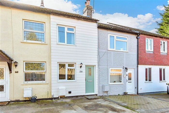 2 Bedroom Terraced House For Sale In Ferry Lane, Wouldham, Rochester, Kent, ME1