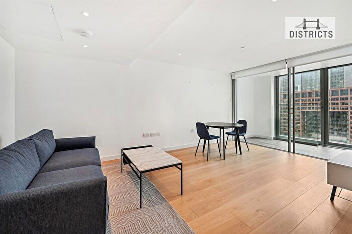 1 Bedroom Flat To Rent In Landmark Pinnacle, Marsh Wall, E14