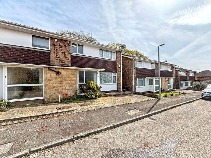 3 Bedroom Semi-detached House To Rent In Paddock Close, Bexhill-On-Sea, TN40