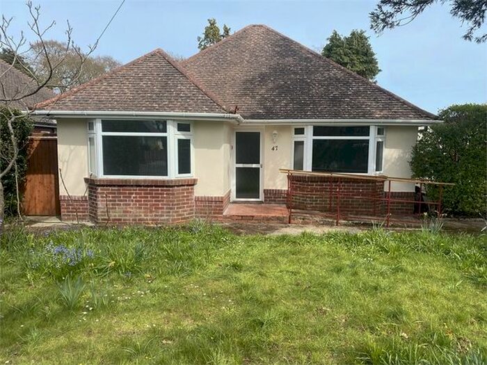 2 Bedroom Detached Bungalow To Rent In Whitehays Road, Burton, Christchurch, BH23