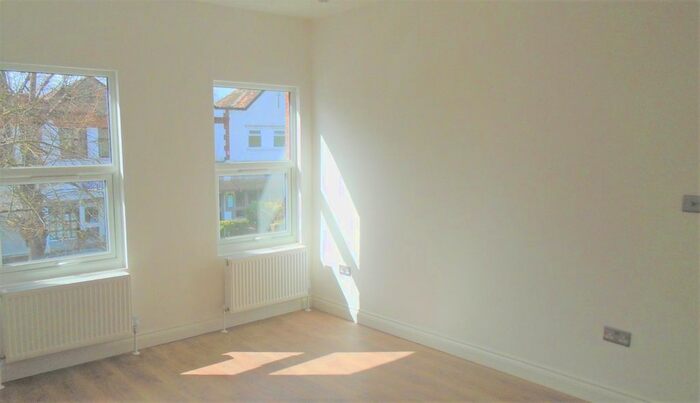 2 Bedroom Flat To Rent In Thornbury Road, Osterley, Isleworth, TW7