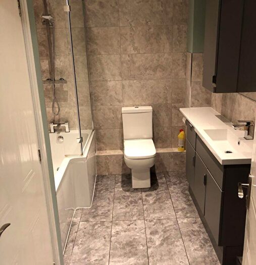 2 Bedroom Flat To Rent In Regency Court, Jesmond Road, Newcastle Upon Tyne, NE2