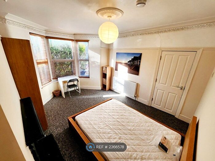5 Bedroom Terraced House To Rent In Ridgeway Road, Bristol, BS16