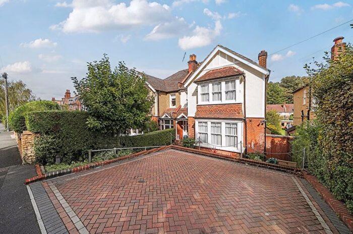 5 Bedroom Semi-Detached House For Sale In Dale Road, Purley, CR8