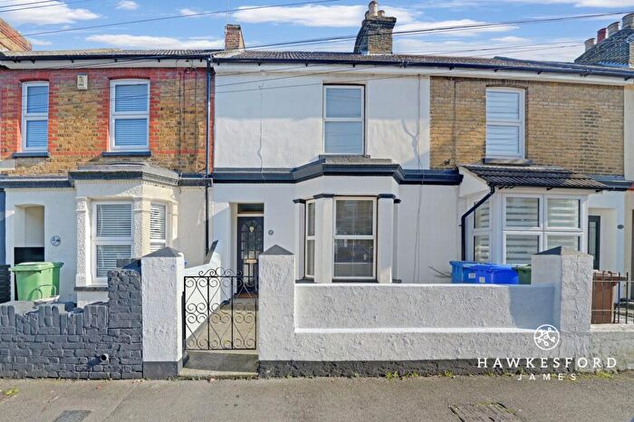 2 Bedroom Terraced House For Sale In Burley Road, Sittingbourne, ME10