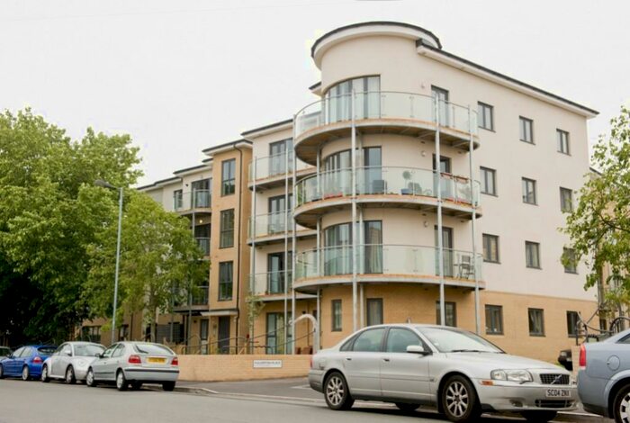 2 Bedroom Flat To Rent In Portswood Road, Southampton, Hampshire, SO17