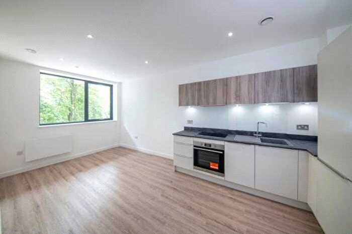 1 Bedroom Flat To Rent In Springfield House, Ashwood Way, Basingstoke, RG23