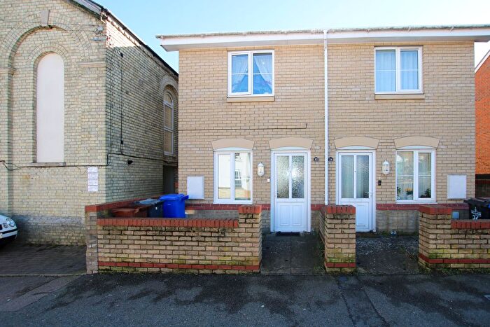 2 Bedroom Semi Detached House To Rent In Granby Street, Newmarket, CB8