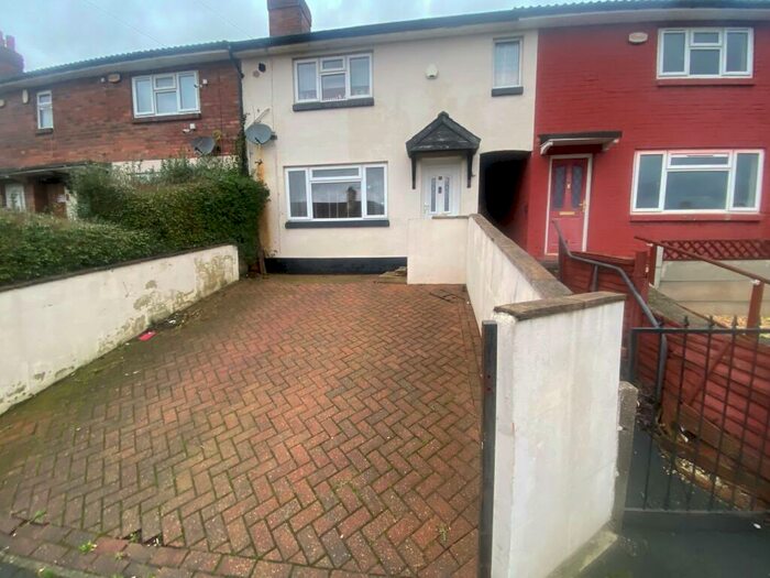 2 Bedroom House To Rent In Wykebeck Road, Leeds, LS9