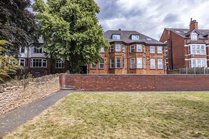9 Bedroom Semi-Detached House For Sale In Barrack Lane, Nottingham, NG7