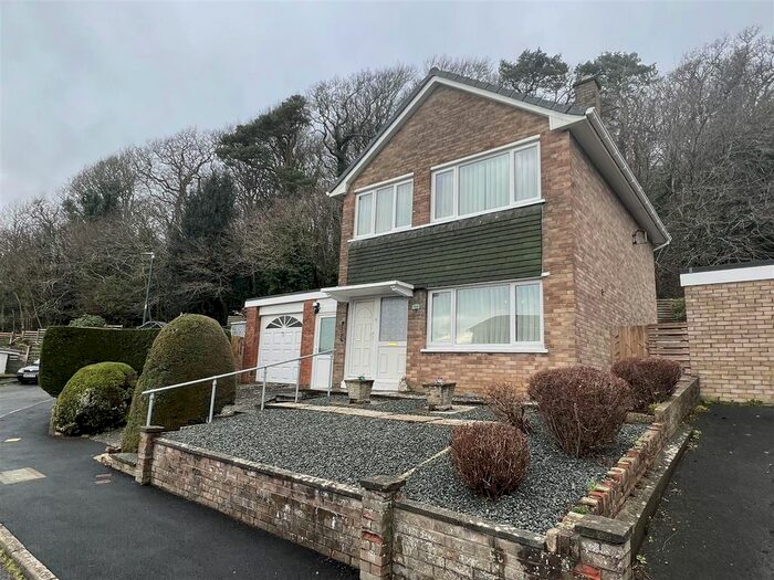 3 Bedroom Detached House For Sale In Danycoed, Aberystwyth SY23