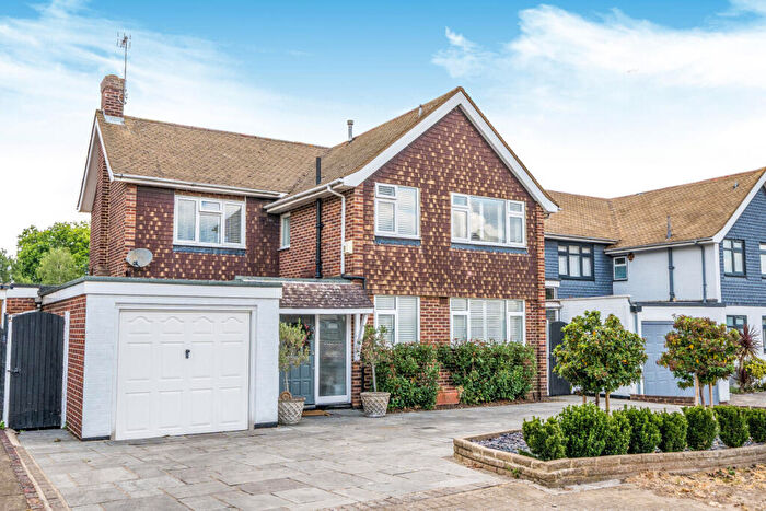3 Bedroom House For Sale In Gravel Road, Bromley, Kent, BR2