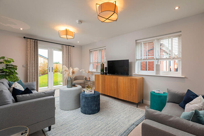 4 Bedroom Detached House For Sale In Bronze Barrow Way, Off Loraine Way, Bramford, IP8