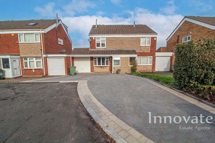3 Bedroom Semi Detached House For Sale In Pevensey Close, Oldbury, B69