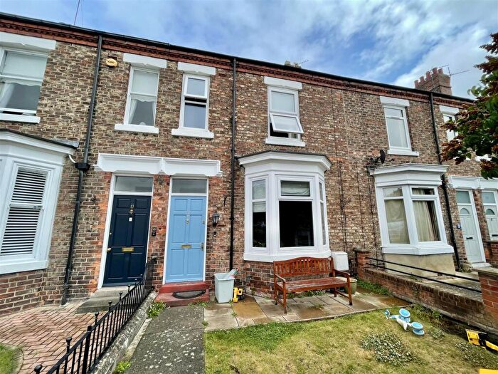 4 Bedroom Terraced House For Sale In South Terrace, Darlington, DL1